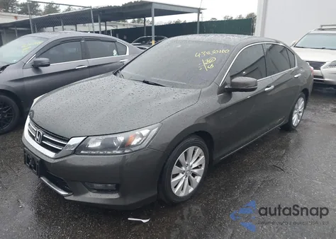 2014 Honda Accord Ex-L V-6 z USA, uszkodzony, nr VIN 1HGCR3F83EA008209